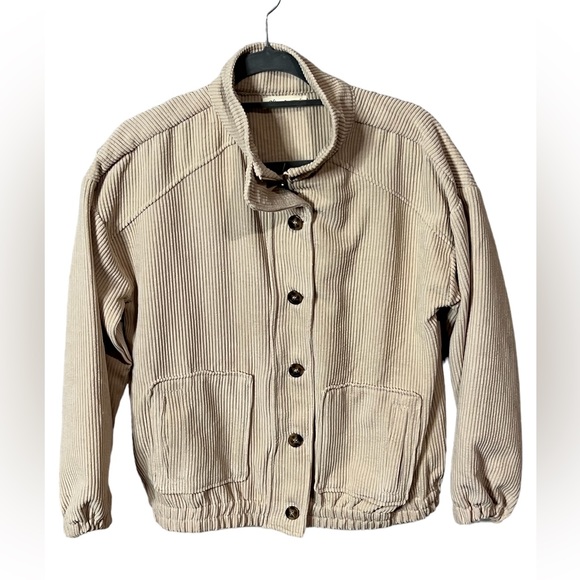 Olive & Leaf Jackets & Blazers - Olive & Leaf Corduroy Jacket, Zipper with Buttons size small relaxed fit Tan